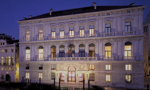 Palazzo Grassi (Grassi Palace)