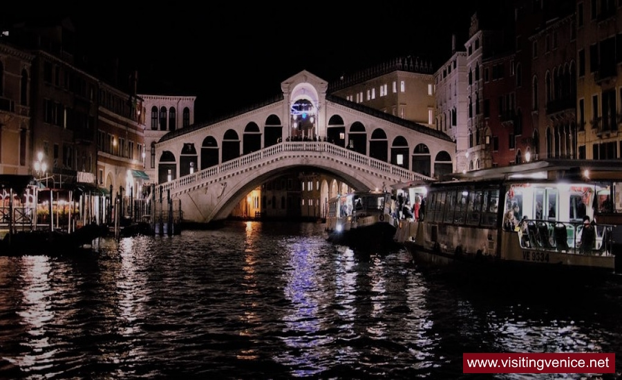 venice rialto bridge